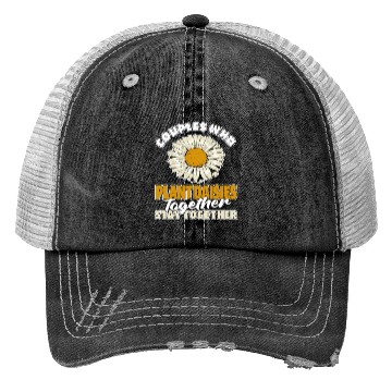 Discover Daisy Gardening Couple Trucker Hats