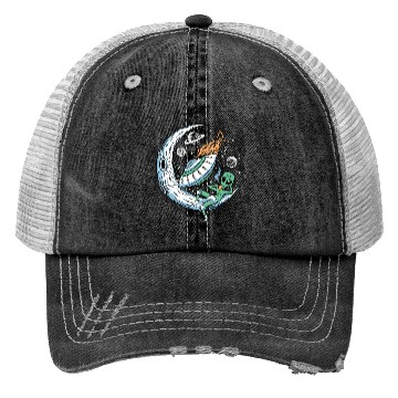 Discover Alien lounging on moon coffee Trucker Hats
