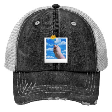 Discover Polaroid Card Trucker Hats