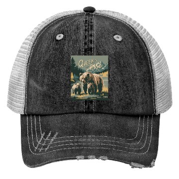 Discover Queen of the Tetons Grizzly 399 Vintage Nature Art Trucker Hats
