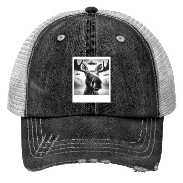 Discover Moose Funny Graphic Selfie with UFOs Weird Aliens Trucker Hats