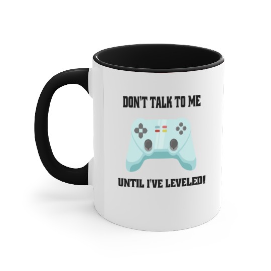 Video game fanatic Accent Mugs