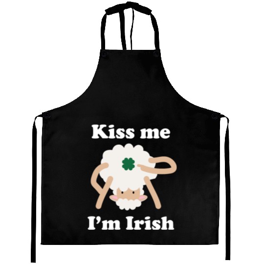 Kiss Me Im Irish Sheep Funny St Patricks Day Pun Aprons