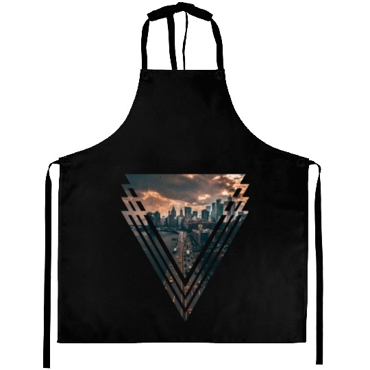Manhattan in Triangle Aprons