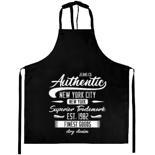 New York City Born In 1982 Vintage Birthday Aprons