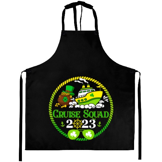 Family Cruise Squad 2023 St Patricks Cruise Aprons