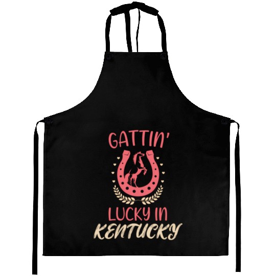 Gattinâ€™ Lucky In Kentucky Horse Racing Derby Aprons