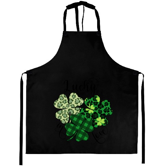 Lucky in love - Saint Patrick's Day Women Aprons