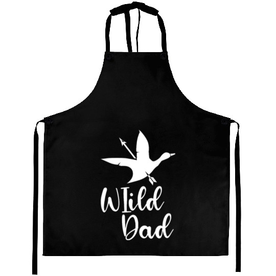 Wild Dad Funny Duck Hunting Father’s Day Quote Aprons