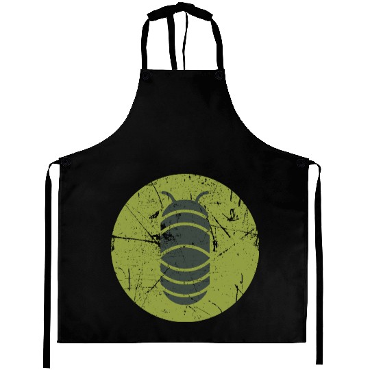 t short isopode Vintage Bug Aesthetic Aprons