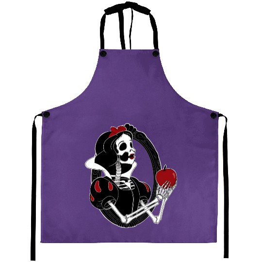 Disney Princess Aprons, Snow White Disney Halloween Aprons
