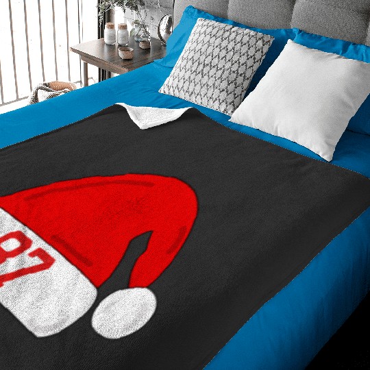 Tayl0r Swift Travis Kelce Christmas Game Santa Hat Baby Blankets