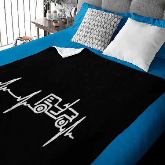 Heart Beat Jeep Baby Blankets