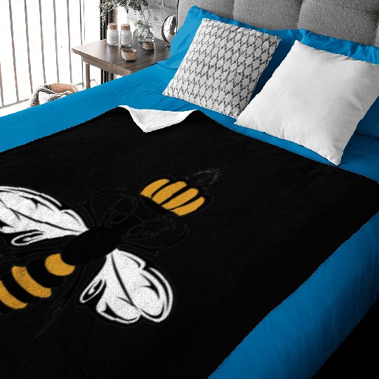 Queen Bee with Crown Motif Baby Blankets