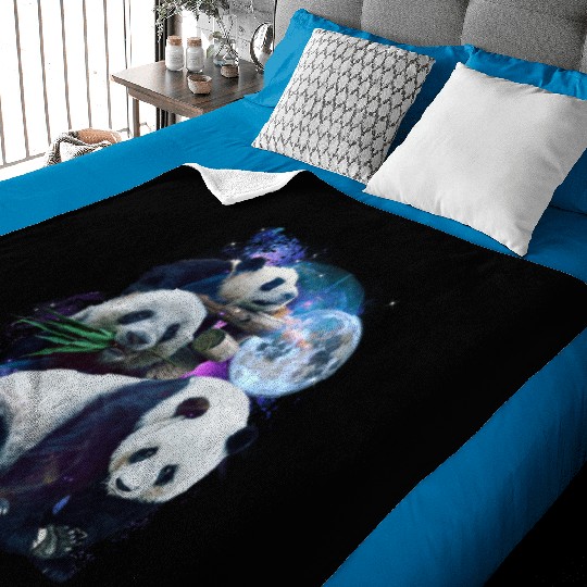 3 Moon Panda Funny Sichuan Bamboo Bear Animal Love Baby Blankets