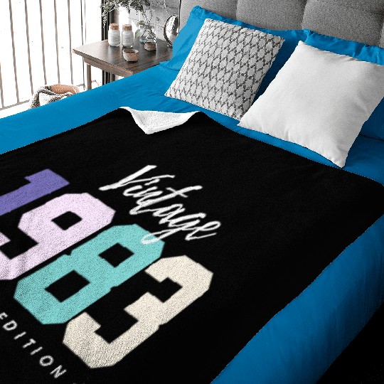 40 Years Vintage 1983 Retro 40th Birthday Baby Blankets