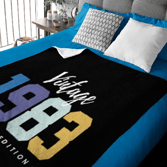 40 Years Vintage 1983 Retro 40th Birthday Baby Blankets
