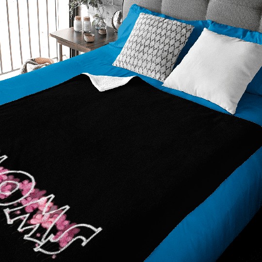 I love muscle mommies Baby Blankets