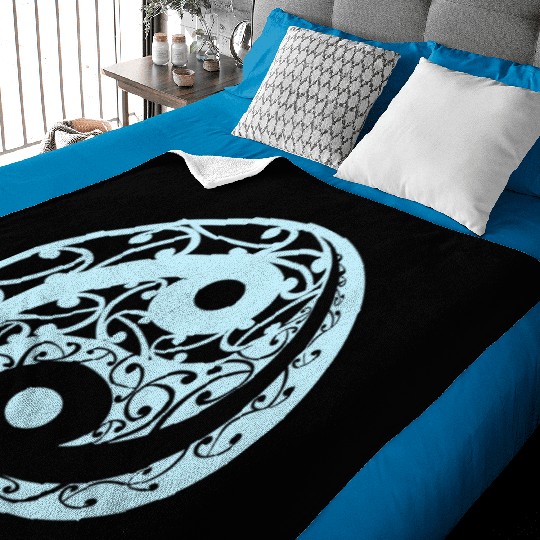 Yin And Yang In A Koru Pattern In A Light Blue Baby Blankets