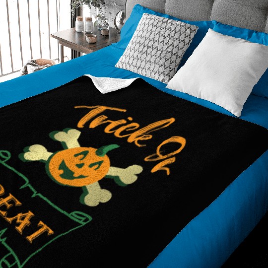 Trick or treat crossbones Halloween pumpkin Baby Blankets