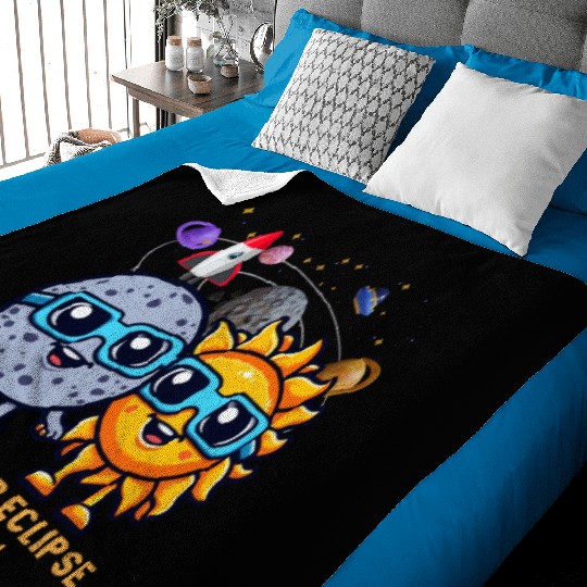 Total solar eclipse 4-8-2024: Sun and Moon love Baby Blankets