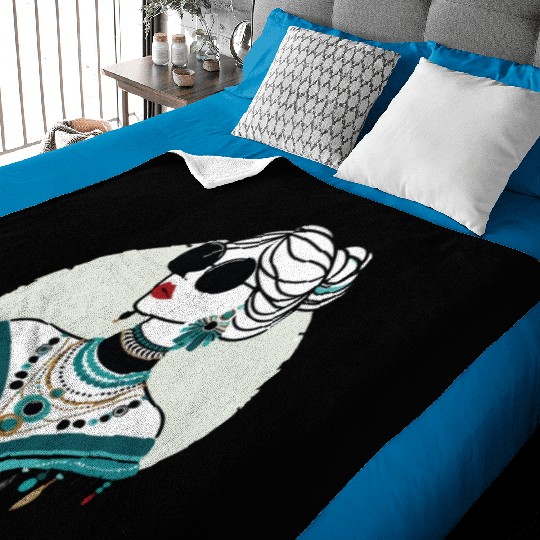 Fashion Icon Iris Baby Blankets