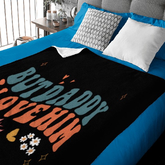 Funny Retro Style Love quote but Daddy I Love him Baby Blankets