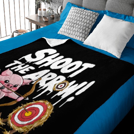 A pink piglet aiming a bow an arrow Baby Blankets