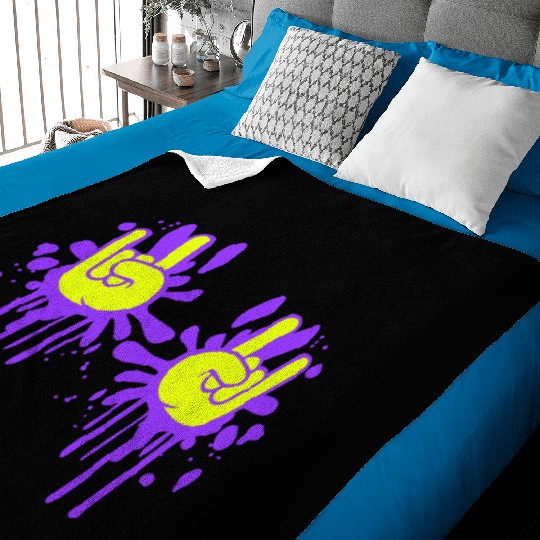 Two heavy metal graffiti horn fingers hand gesture Baby Blankets