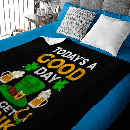 Pub Shamrock Gold World Tour Baby Blankets