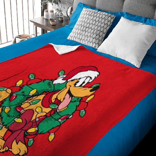 Pluto Wear Santa Hat Hug Christmas Wreath Baby Blankets, Very Merry Xmas Party Disney Trip Baby Blankets