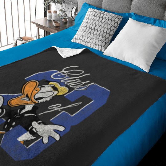 Disney Donald Duck Class of 23 Graduation 2023 Retro Baby Blankets