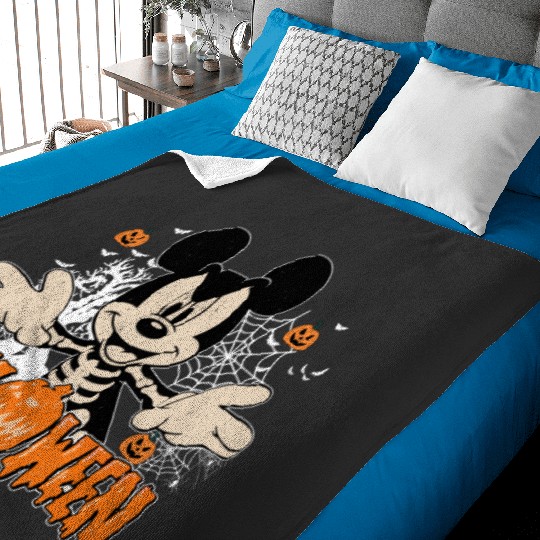 Vintage Disneyland Halloween Baby Blankets, Vintage Disney Halloween, Vintage Disney Castle Halloween, Disney Halloween Family Baby Blankets, Disney Trip