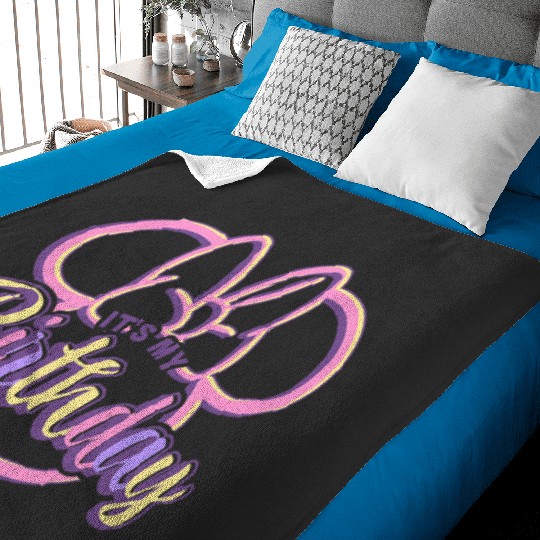 Discover Disney Minnie Mouse Its My Birthday Retro Minnie Ears Logo Baby Blankets