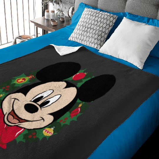 Mouse Christmas Wreath Portrait Hoodie  : Mickey Disney Christmas, Disney Christmas Baby Blankets