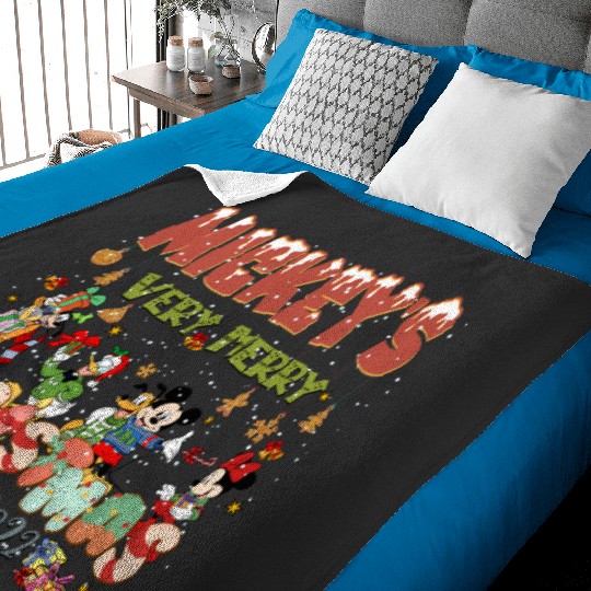 Discover Very Merry Christmas Party Friends  : Mickey Disney Christmas, Disney Christmas Baby Blankets