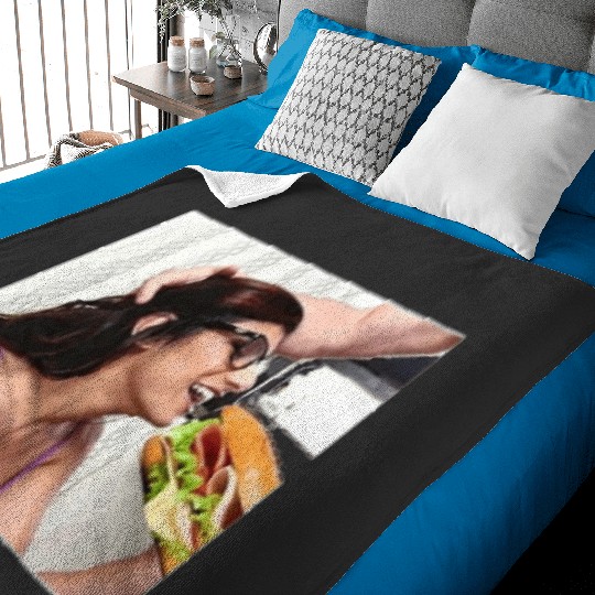 Mia Khalifa having lunch  : Bobs Burgers Family Shirt, Bobs Burgers Vintage Baby Blankets