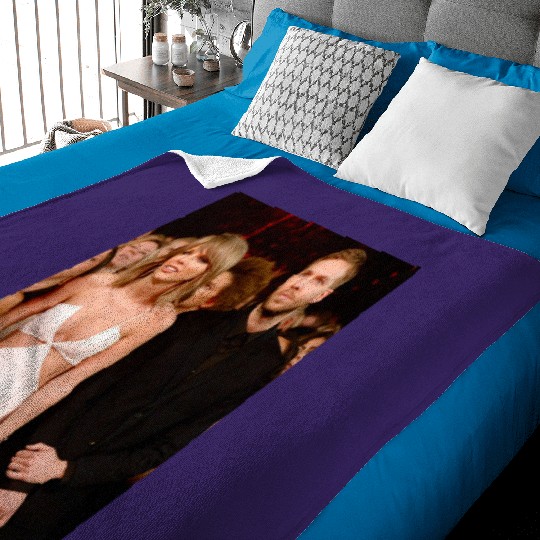 Discover Taylor & Calvin Harris 16 Baby Blankets