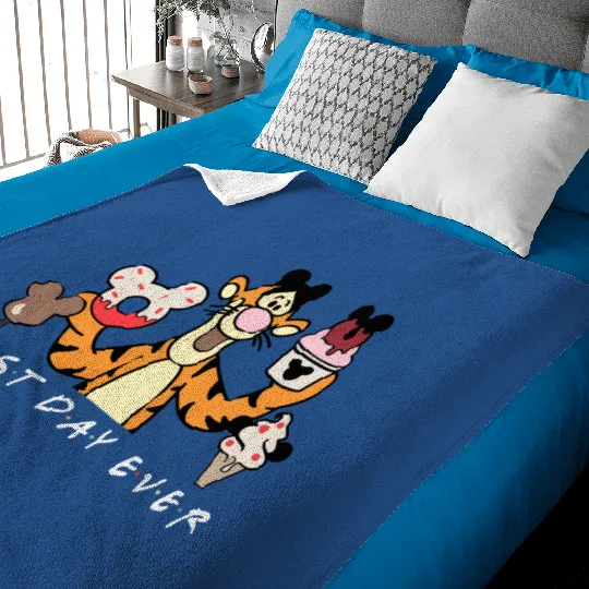 Tigger Best Day Ever, Tigger Disney Snacks Baby Blankets
