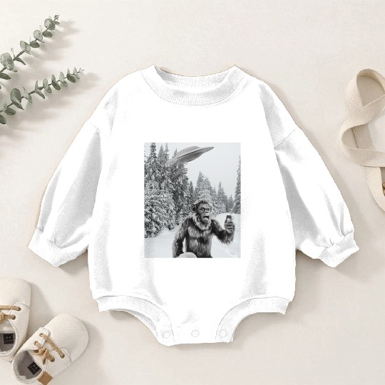 Bigfoot Selfie With Alien UFO Funny Sasquatch Baby Romper Sweatshirts