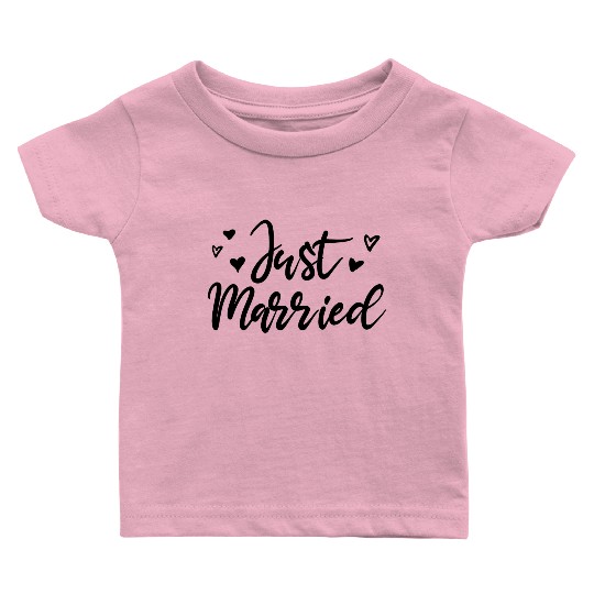 Just Married perfect wedding gift for the couple Baby T Shirts