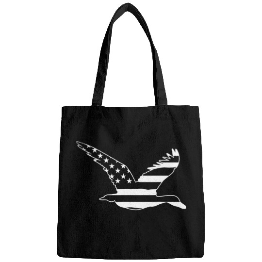Duck hunting silhouette style of FLAG art Bags