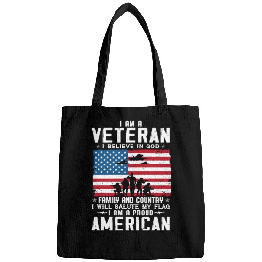 I Am A Proud American Veteran Bags
