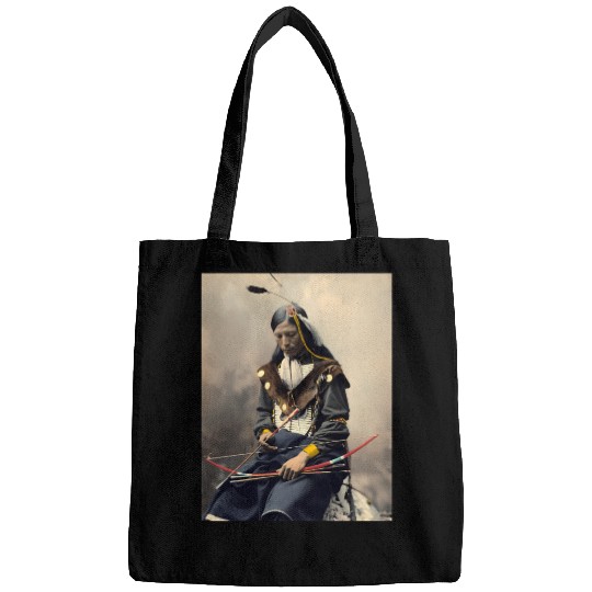 Native American Chief Bone Necklace With Bow Arrow Bags