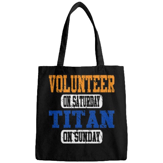 Volunteer and Titan Fun Bags