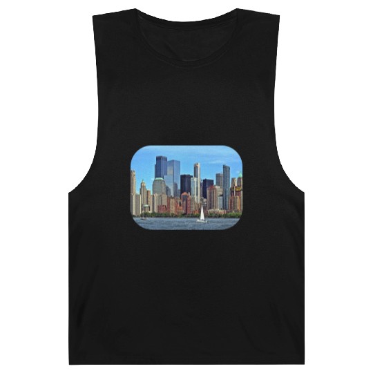 Manhattan NY – Sailboat By Manhattan Skyline Barnard Tanks