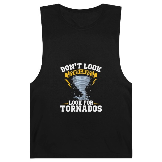 Storm Chaser Barnard Tanks | Severe Weather Storm Blitzz