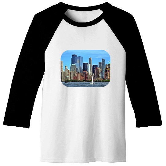 Manhattan NY – Sailboat By Manhattan Skyline Baseball Tees