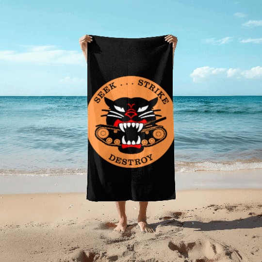 M18 HELLCAT Tank Destroyer Beach Towels