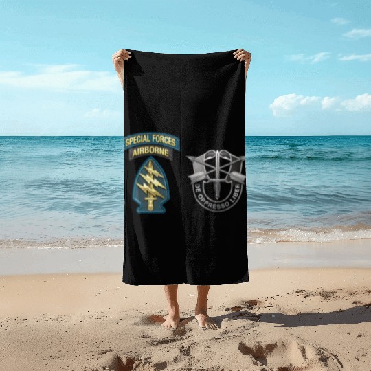 U S Army Special Forces Green Berets SSI DUI Beach Towels